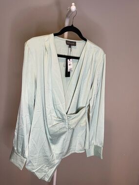 Gracia Mint Green Wrap Top XL
